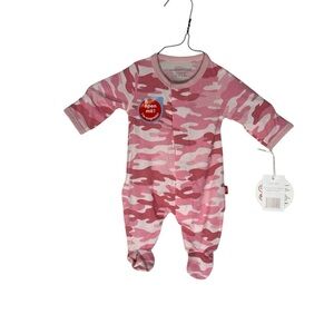 Magnetic Me NWT Pink Camouflage One Piece with Soft Fabric and magnetic closure